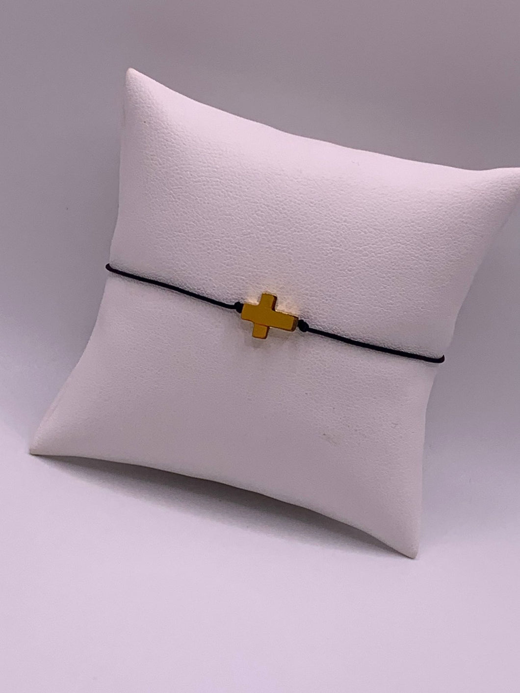 Pulsera de Cruz Hilo Ajustable