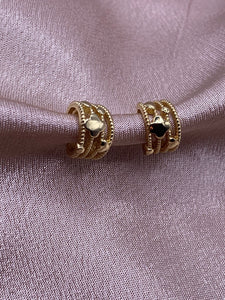 EARCUFFS