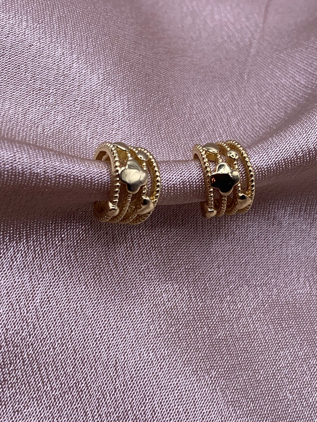 EARCUFFS