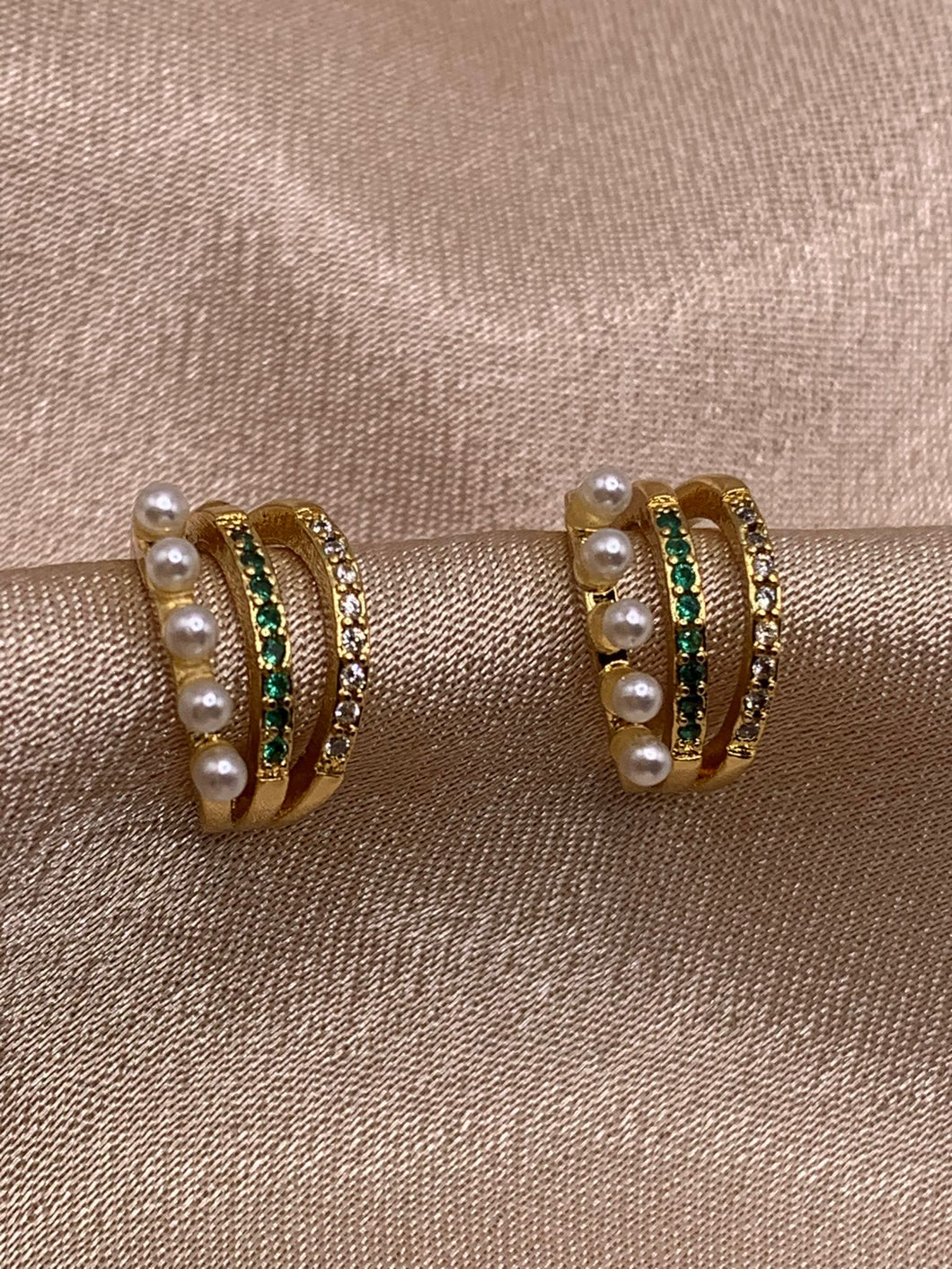 EARCUFFS