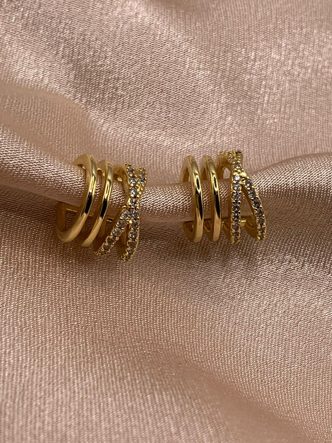 EARCUFFS