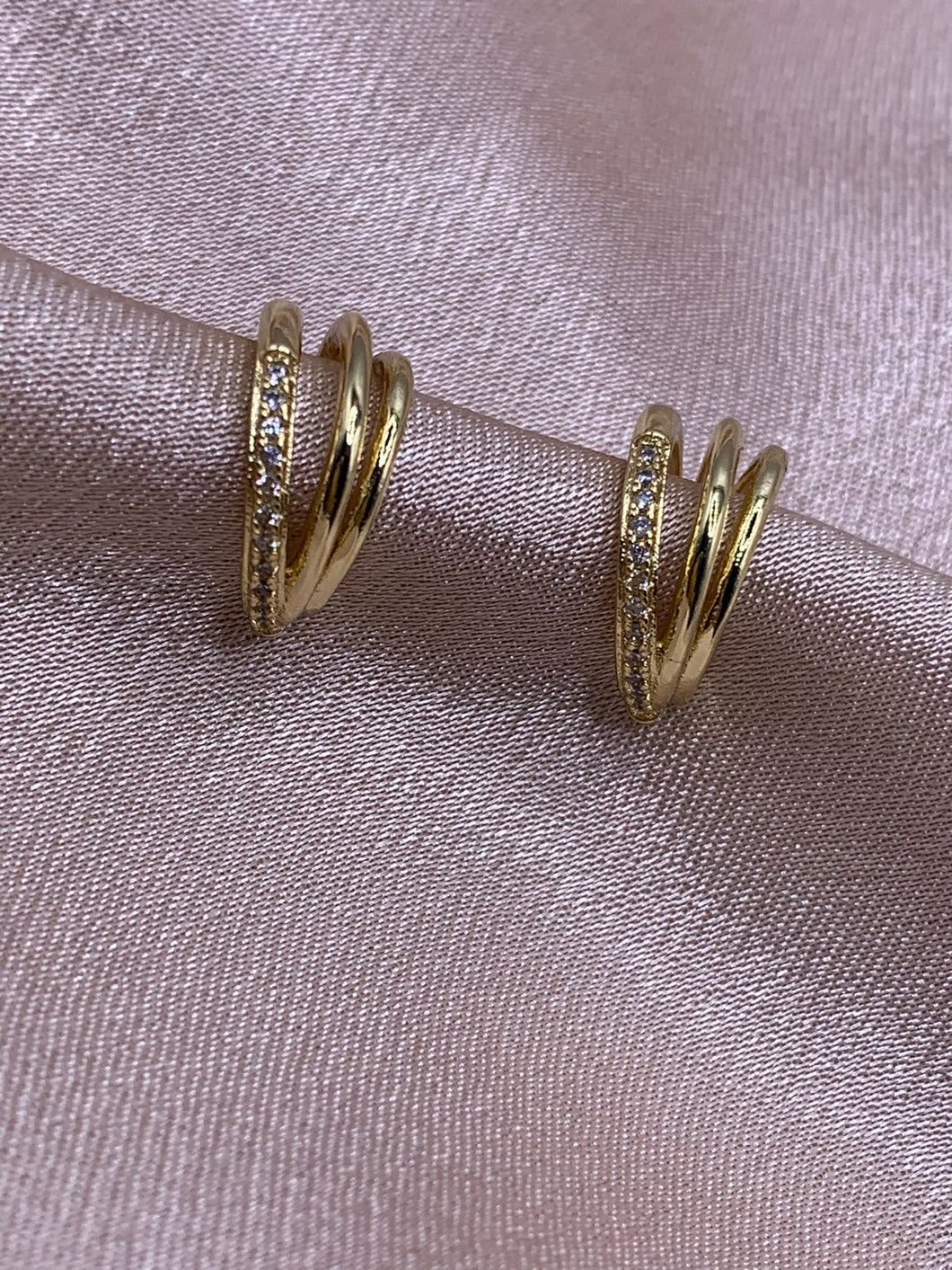 EARCUFFS