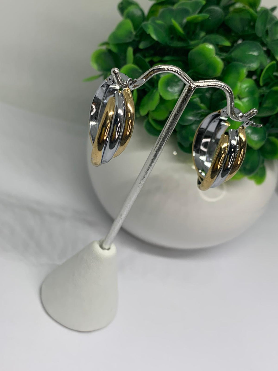 2 TONE HOOP ER 1