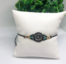Cargar imagen en el visor de la galería, Pulsera Hilo Ajustable
