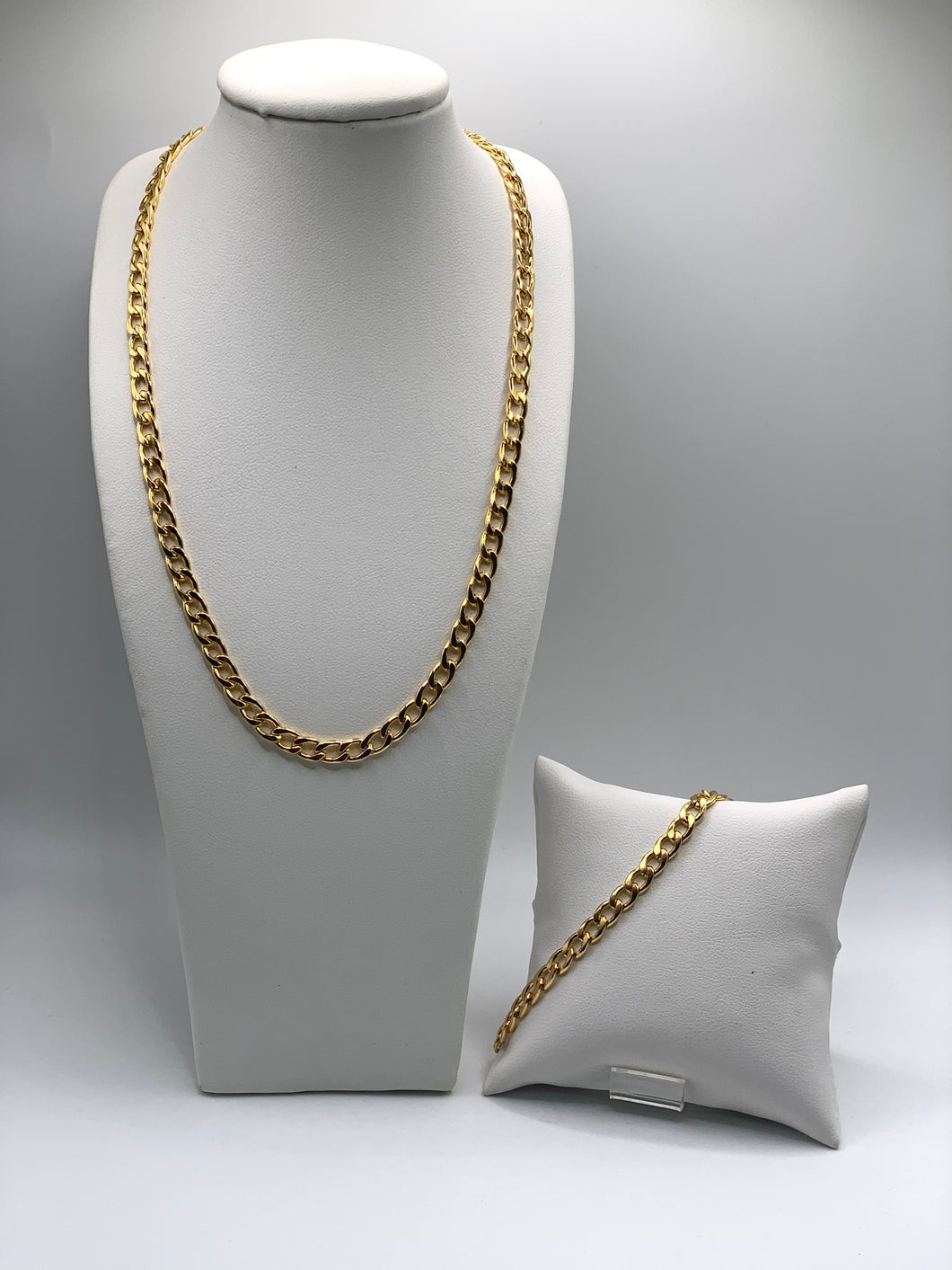 NK AND BR GD MEN SET