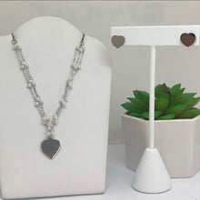 Cargar imagen en el visor de la galería, HEART PEARL SET
